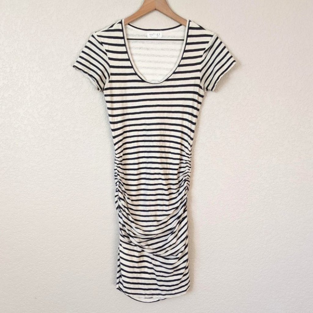 Velvet By Graham & Spencer Navy Striped Ruched Side Bodycon Dress S